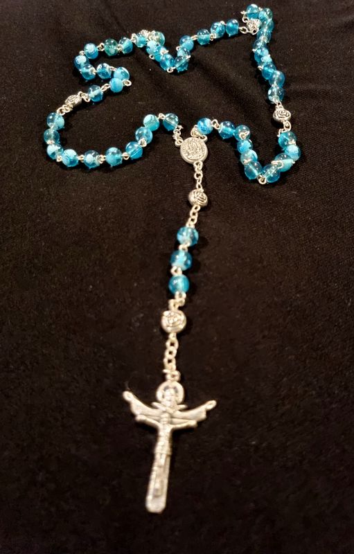 Rosary Glass Flakes w rose light blue