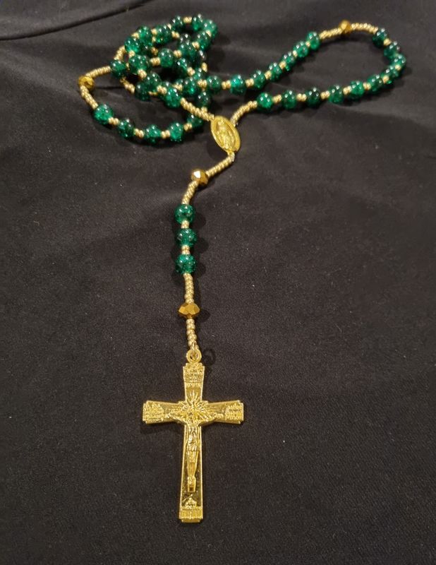 Green &amp; Gold Rosary