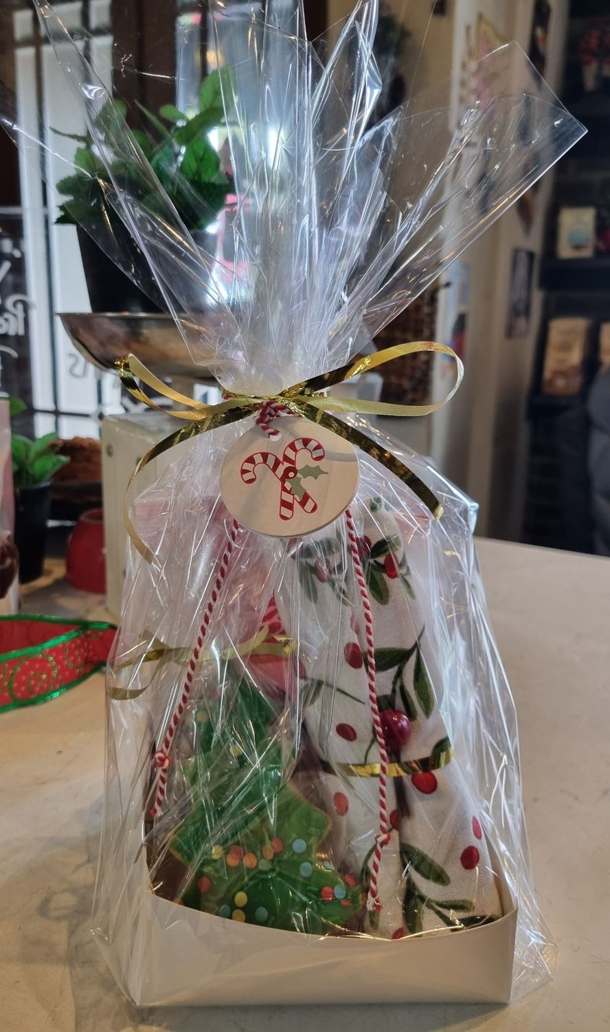 Mini Christmas Hamper