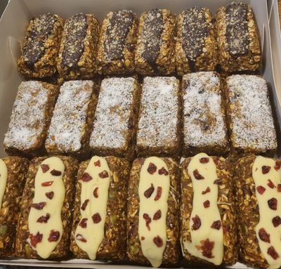 Healthy Protein Bars &amp; YUM YUM Balls GLUTEN FREE