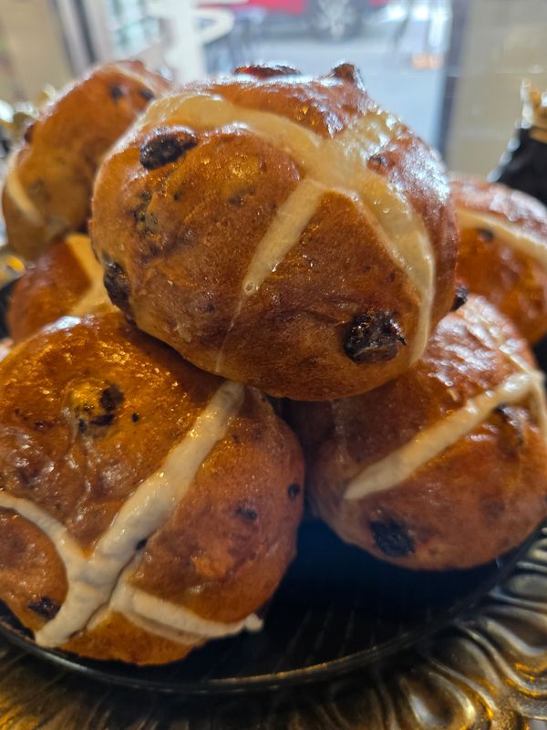 Hot Cross Bun pack of 6