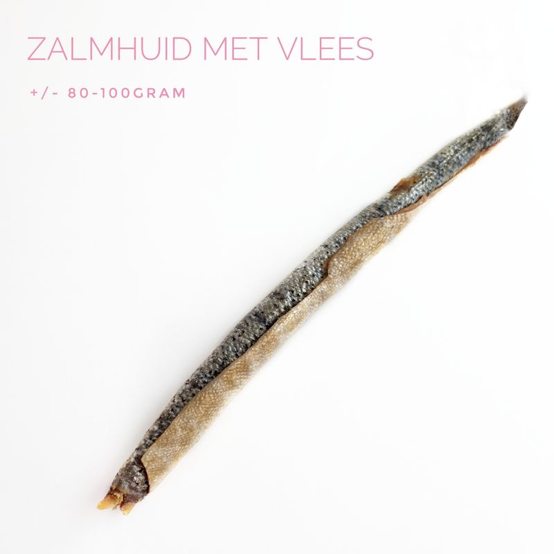Zalmhuid met vlees 80-100 gram Zalmhuid met vlees 80-100 gram