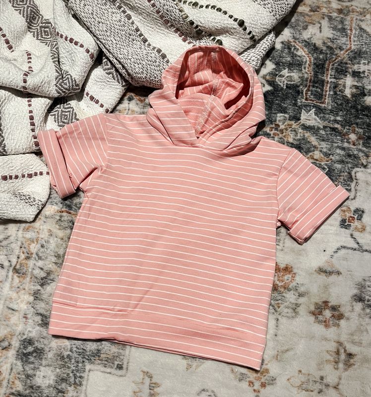 Pink &amp; White Striped Shortsleeved Hoodie