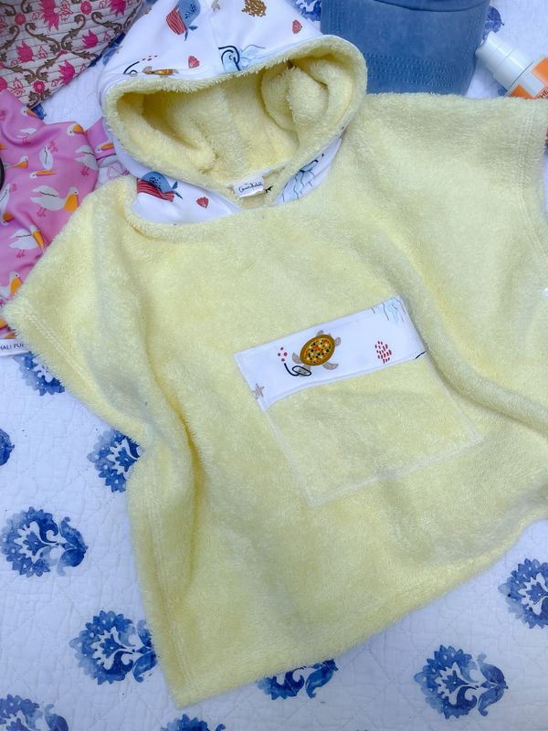 Sandy Snuggles Hooded Beach Towel - Yellow Terry &amp; Under the Sea