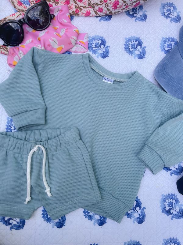 Coastal Breeze Summer Shorts - Sage Waffle