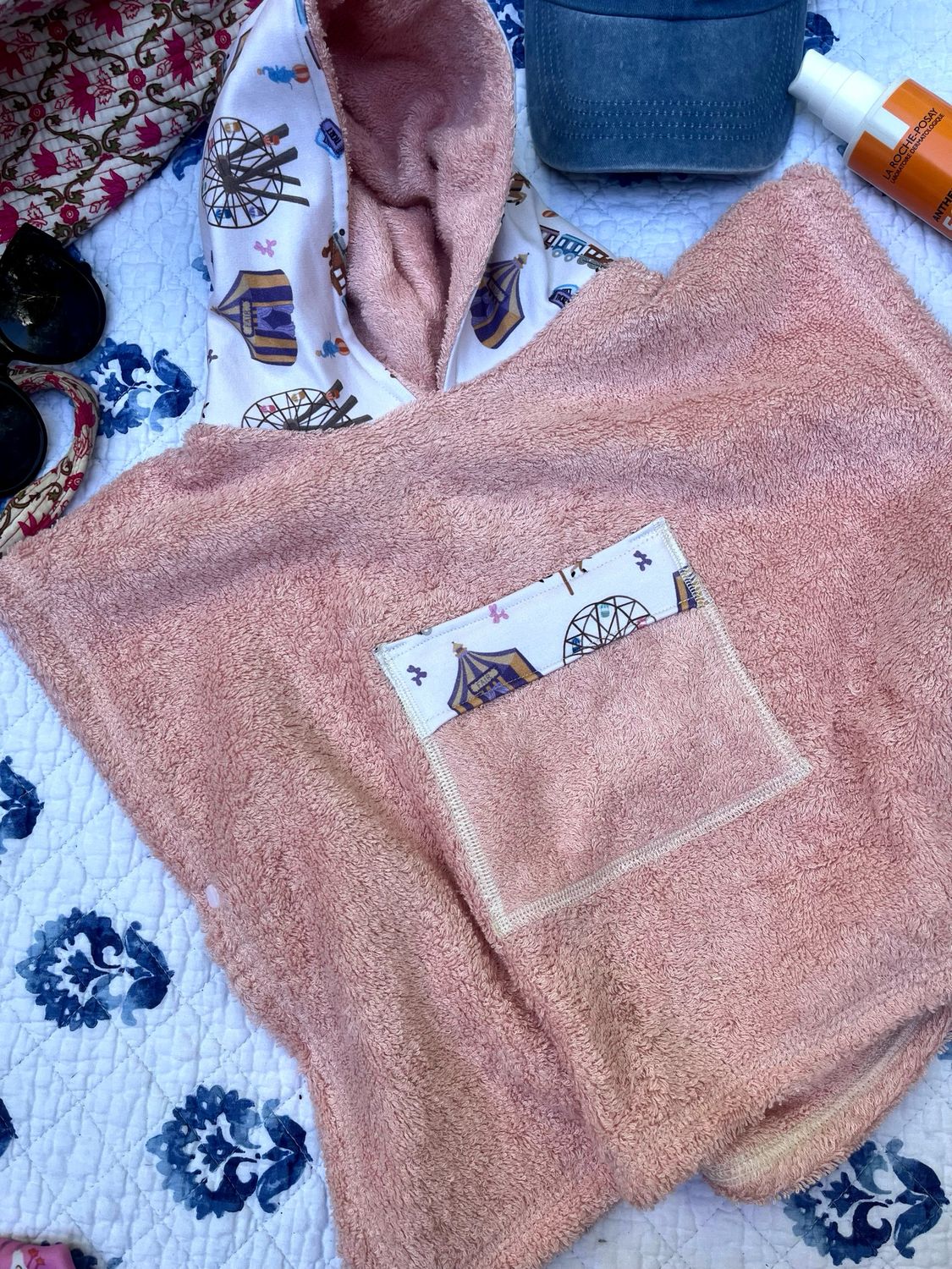 Sandy Snuggles Hooded Beach Towel - Pink Terry &amp; Carnival