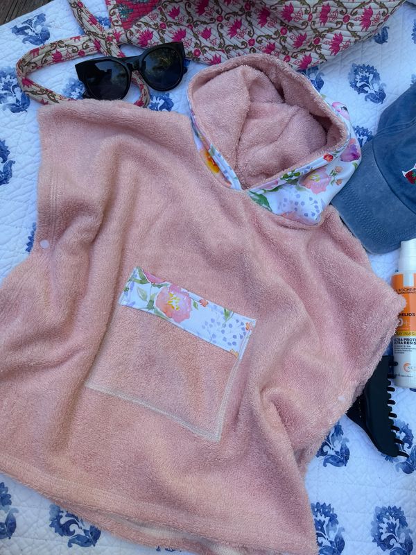 Sandy Snuggles Hooded Beach Towel - Pink Terry &amp; Watercolour Floral