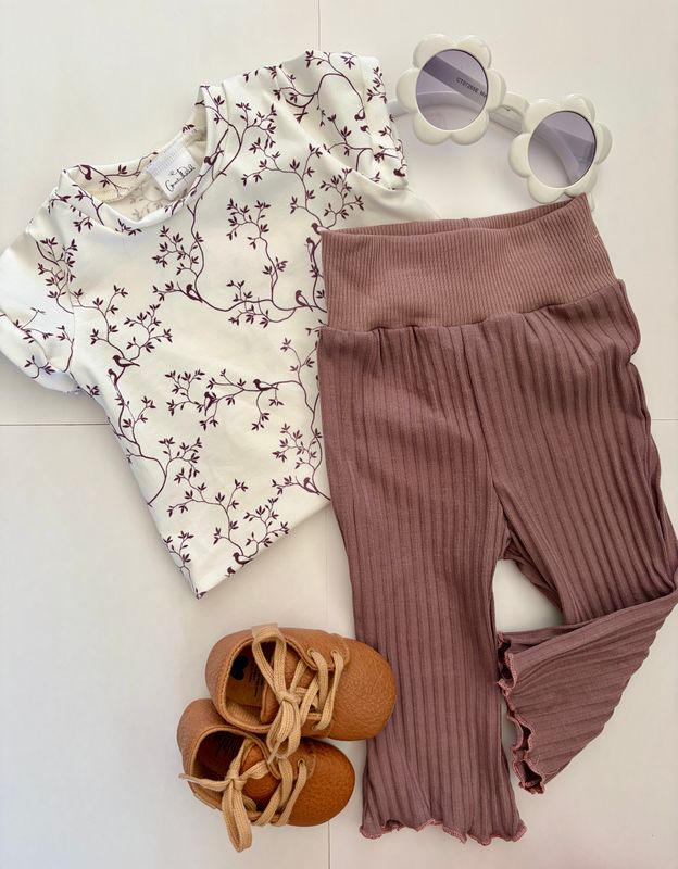 Coastal Breeze T-Shirt- Mauve Birds on a Vine