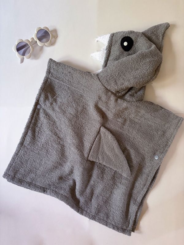 Seaside Hooded Beach/Bath Towel - Grey Shark Attack