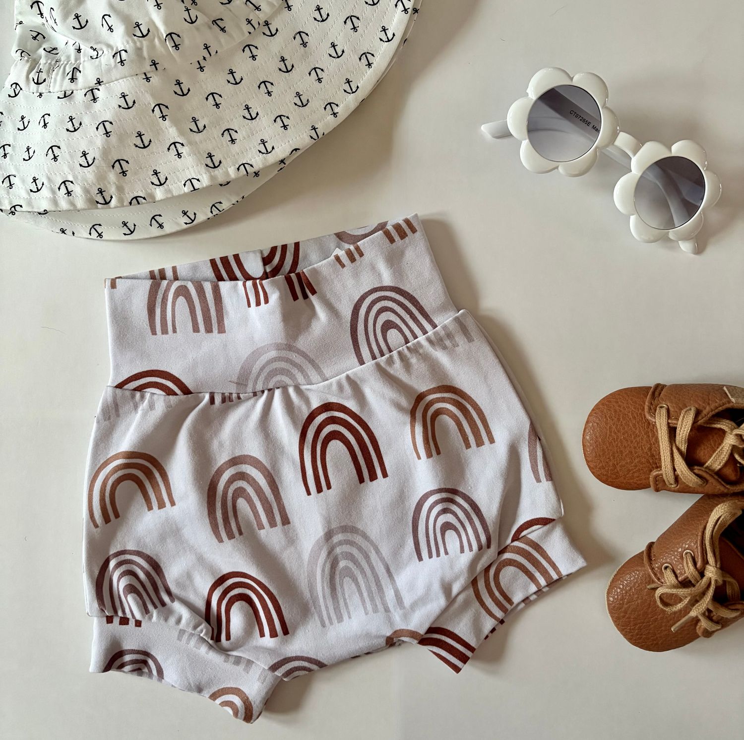 Coastal Breeze Summer Bummies - Neutral Rainbows