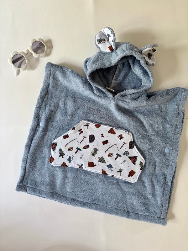 Seaside Hooded Beach/Bath Towel - Bear Cub Accents