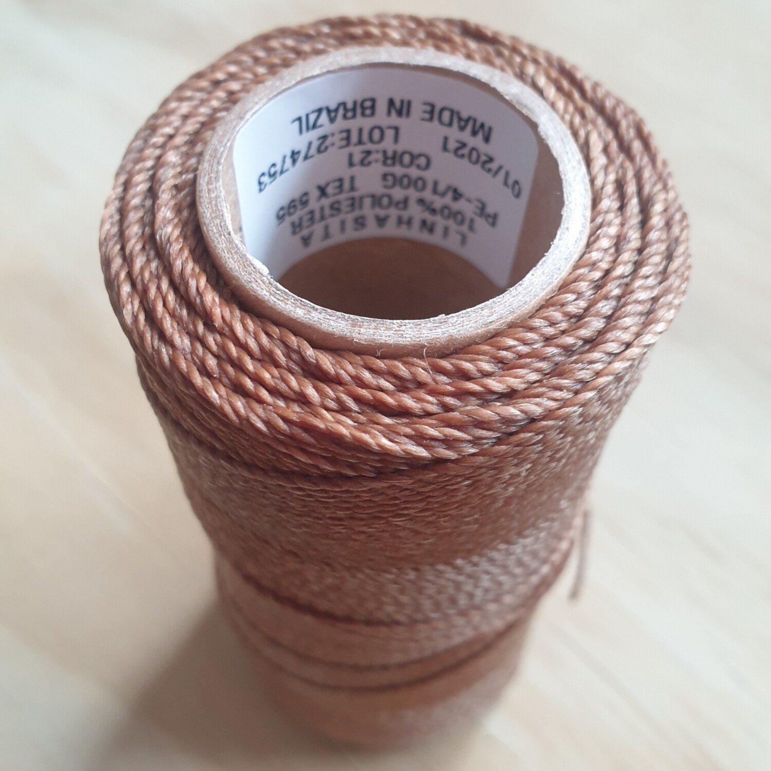 Cor #21 1mm Waxed Linhasita Thread 170m Spool - MEDIUM BROWN