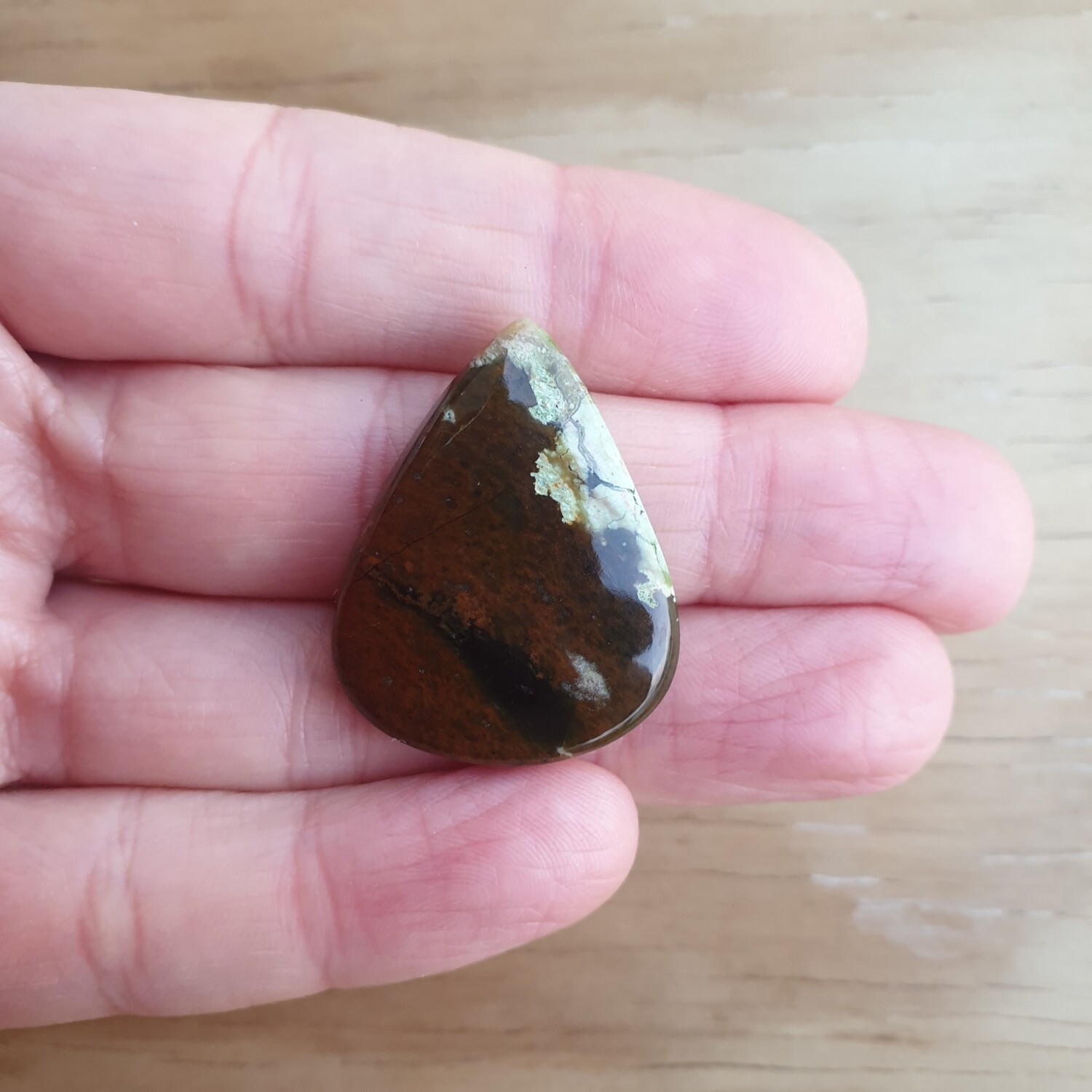 Chrome Chalcedony Cabochon / Pendant for jewelry making or diy craft projects 7.7gr