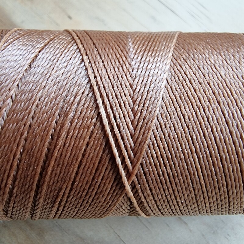 Cor #879 0.5mm 330metre spool of Premium Linhasita 100% Waxed Polyester