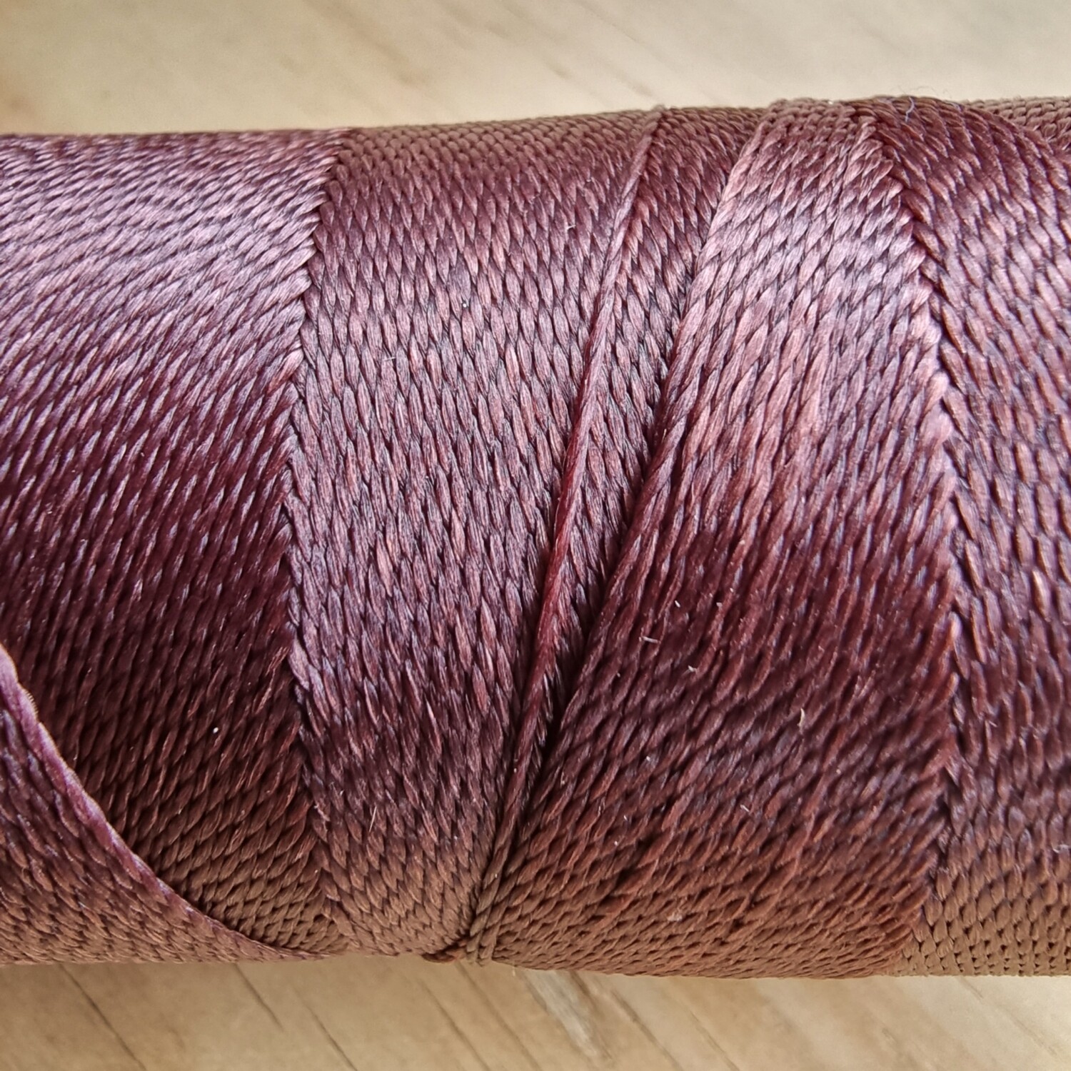 Cor #667 0.5mm 330metre spool of Premium Linhasita 100% Waxed Polyester