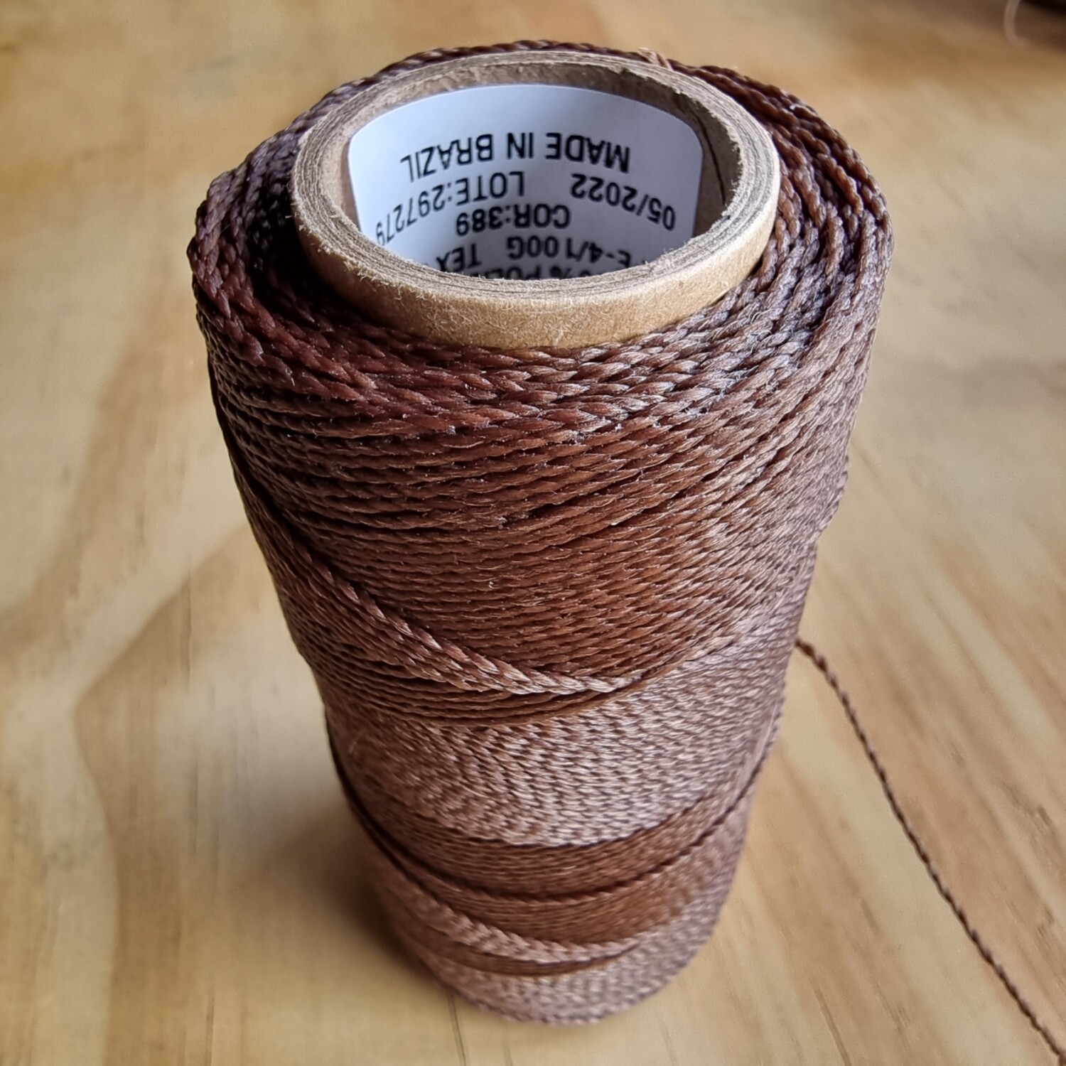 Cor #389 1mm Waxed Linhasita Thread 170m Spool