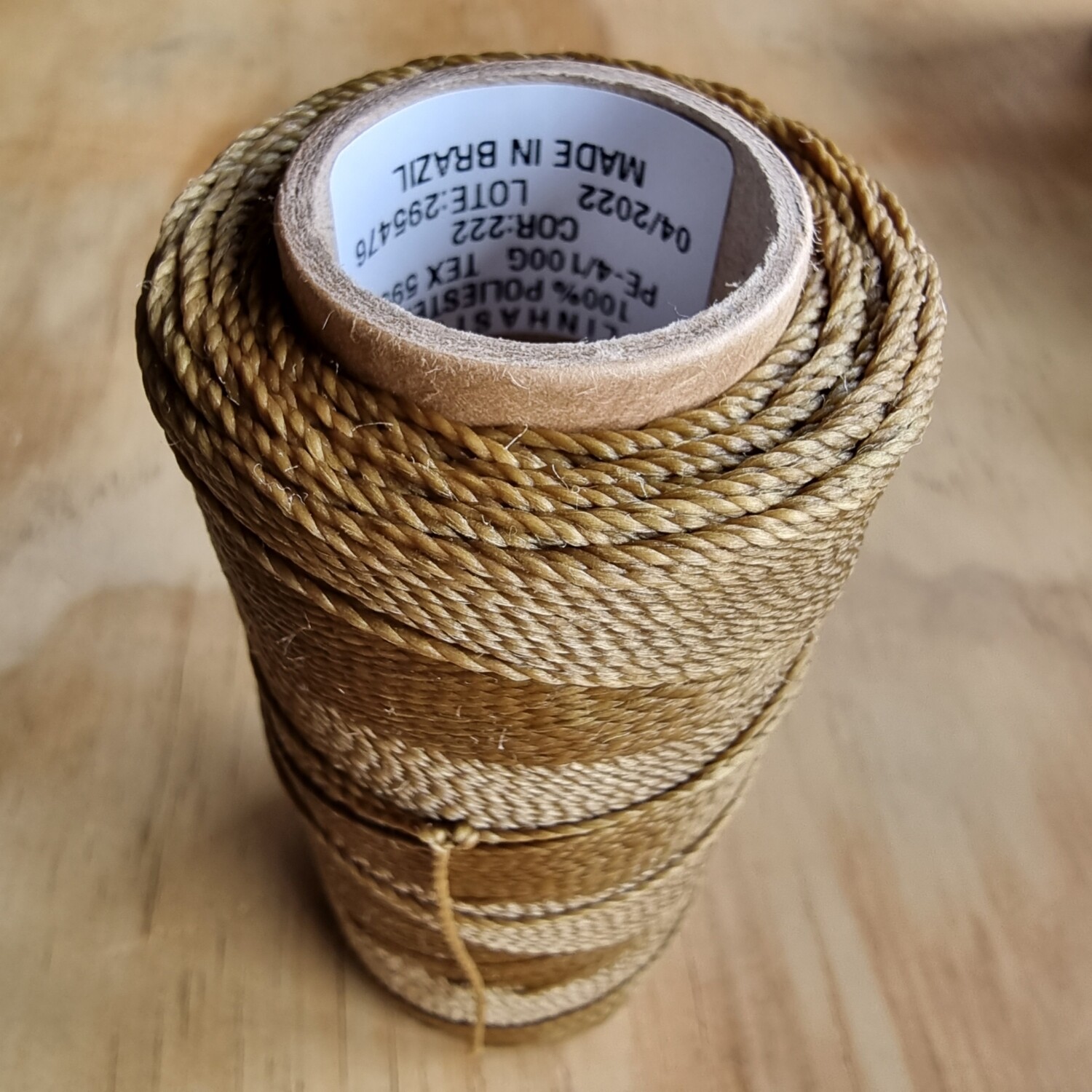Cor #222 1mm Waxed Linhasita Thread 170m Spool