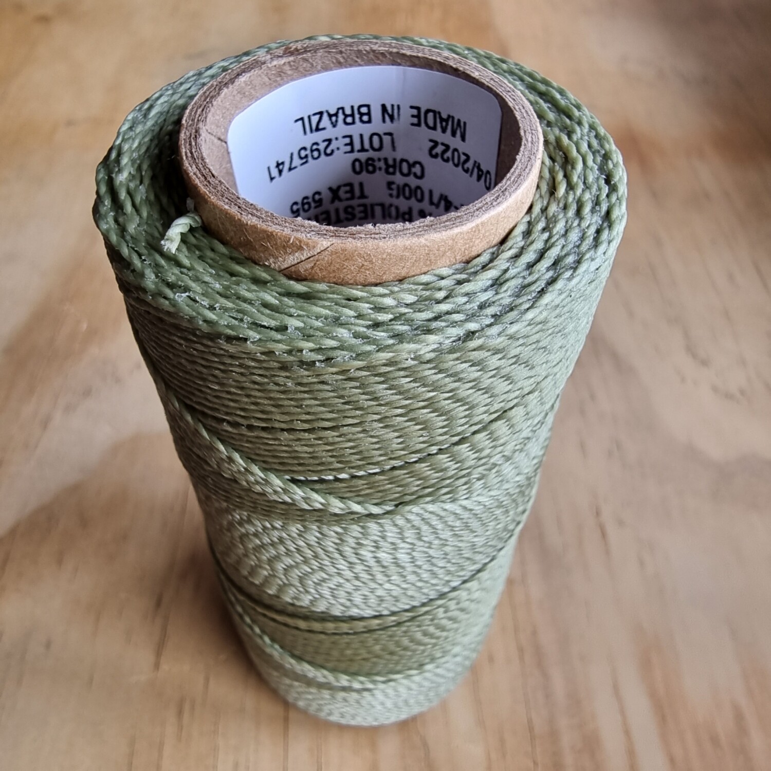 Cor #90 1mm Waxed Linhasita Thread 170m Spool