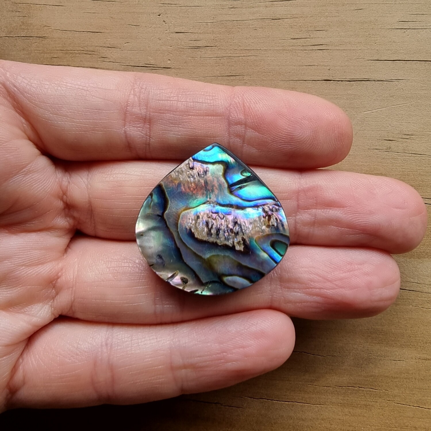 Paua Shell Cabochon / Pendant for jewelry making or diy craft projects 12gr