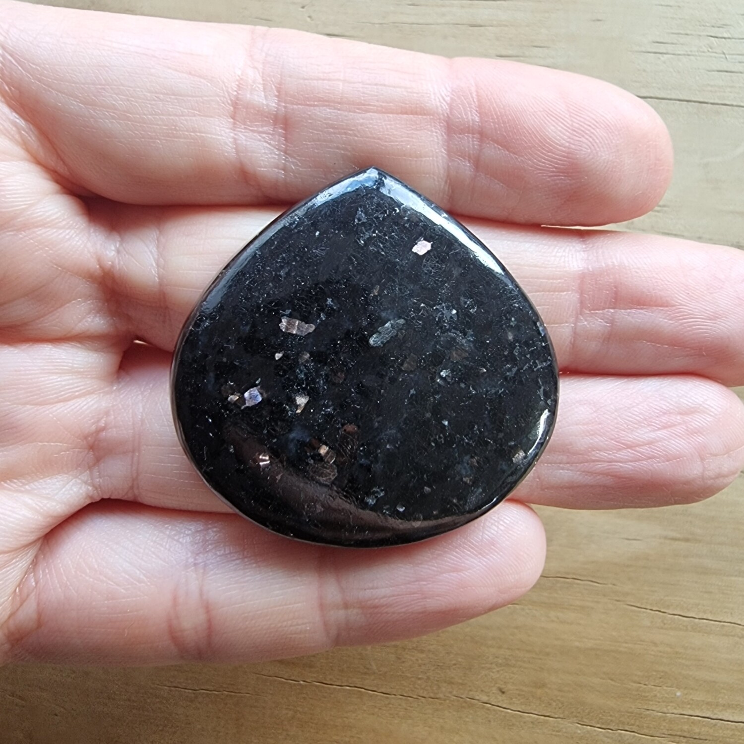 Nuummite Cabochon / Pendant for jewelry making or diy craft projects 21.1gr
