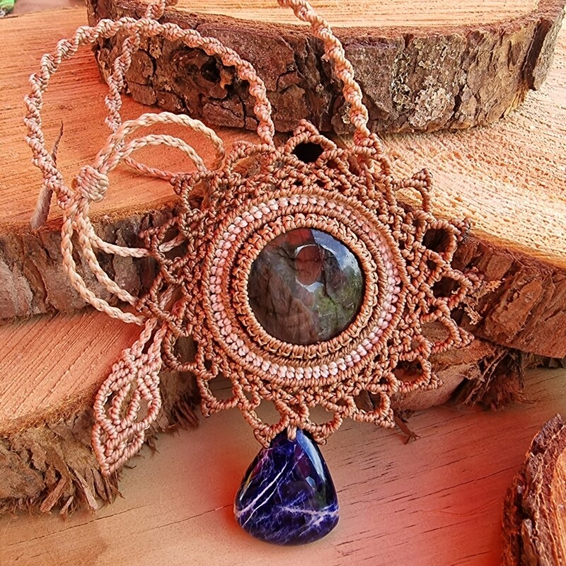 Labradorite Mandala with Sodalite Micromacrame Necklace 