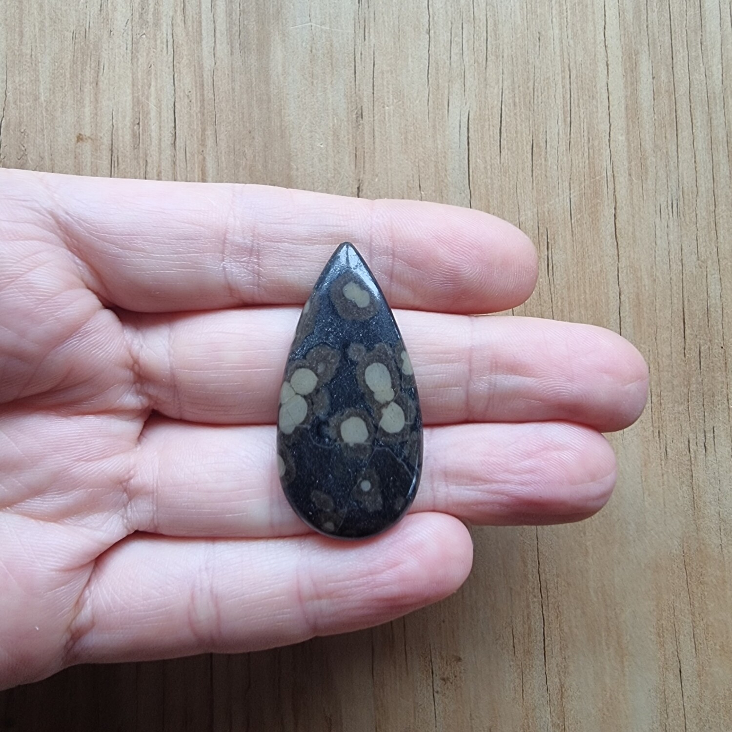 Scapolite Cabochon / Pendant for jewelry making or diy craft projects 13.2gr