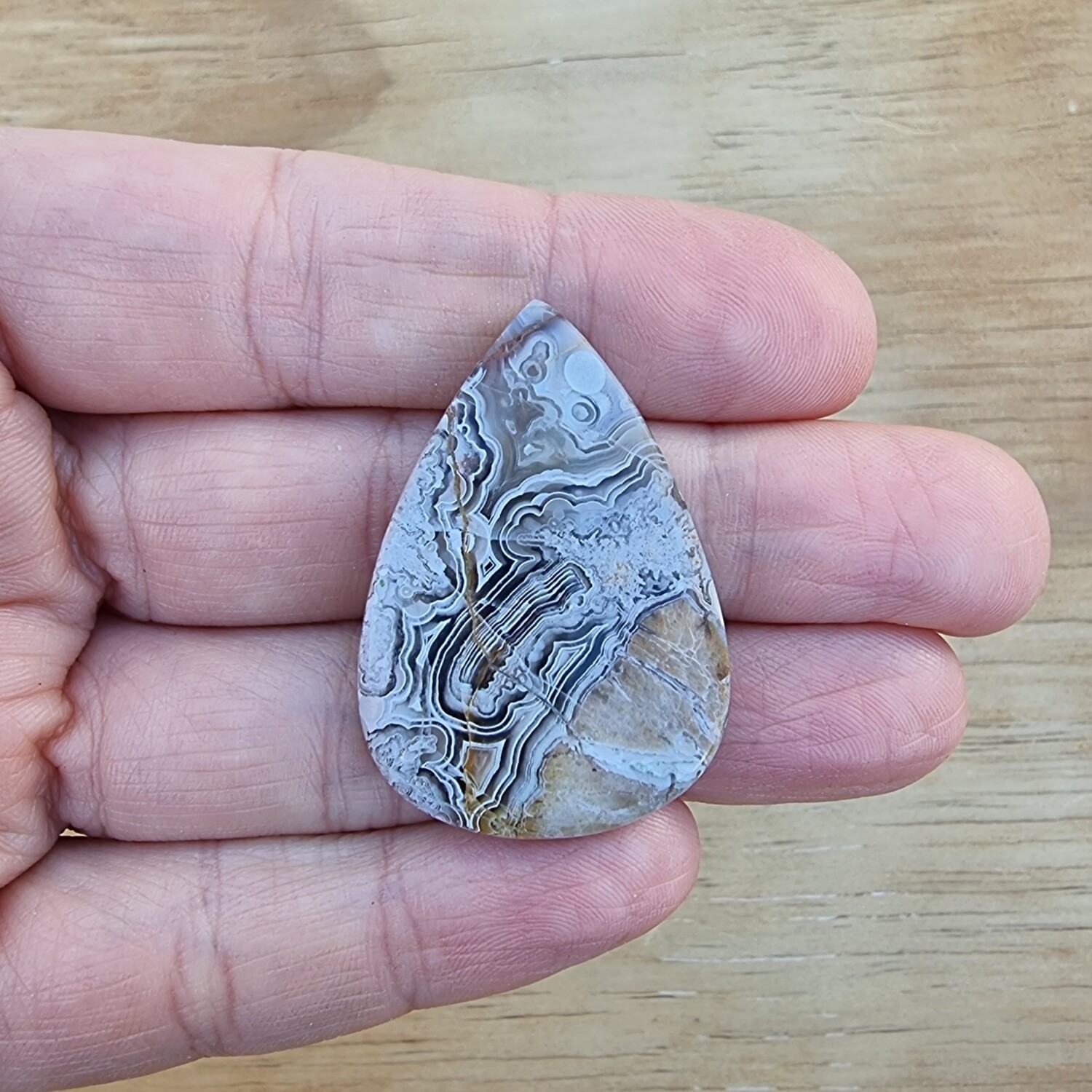 Crazy Lace Agate Cabochon / Pendant for jewelry making or diy craft projects 10.7gr