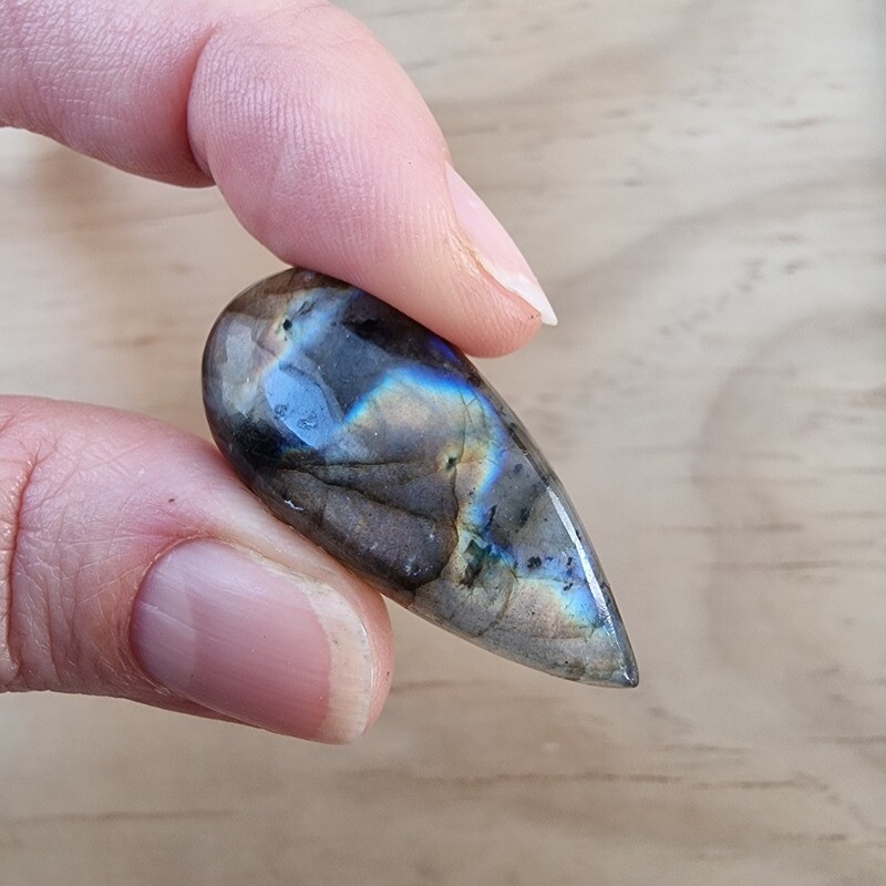 Labradorite Cabochon / Pendant for jewelry making or diy craft projects 10gr