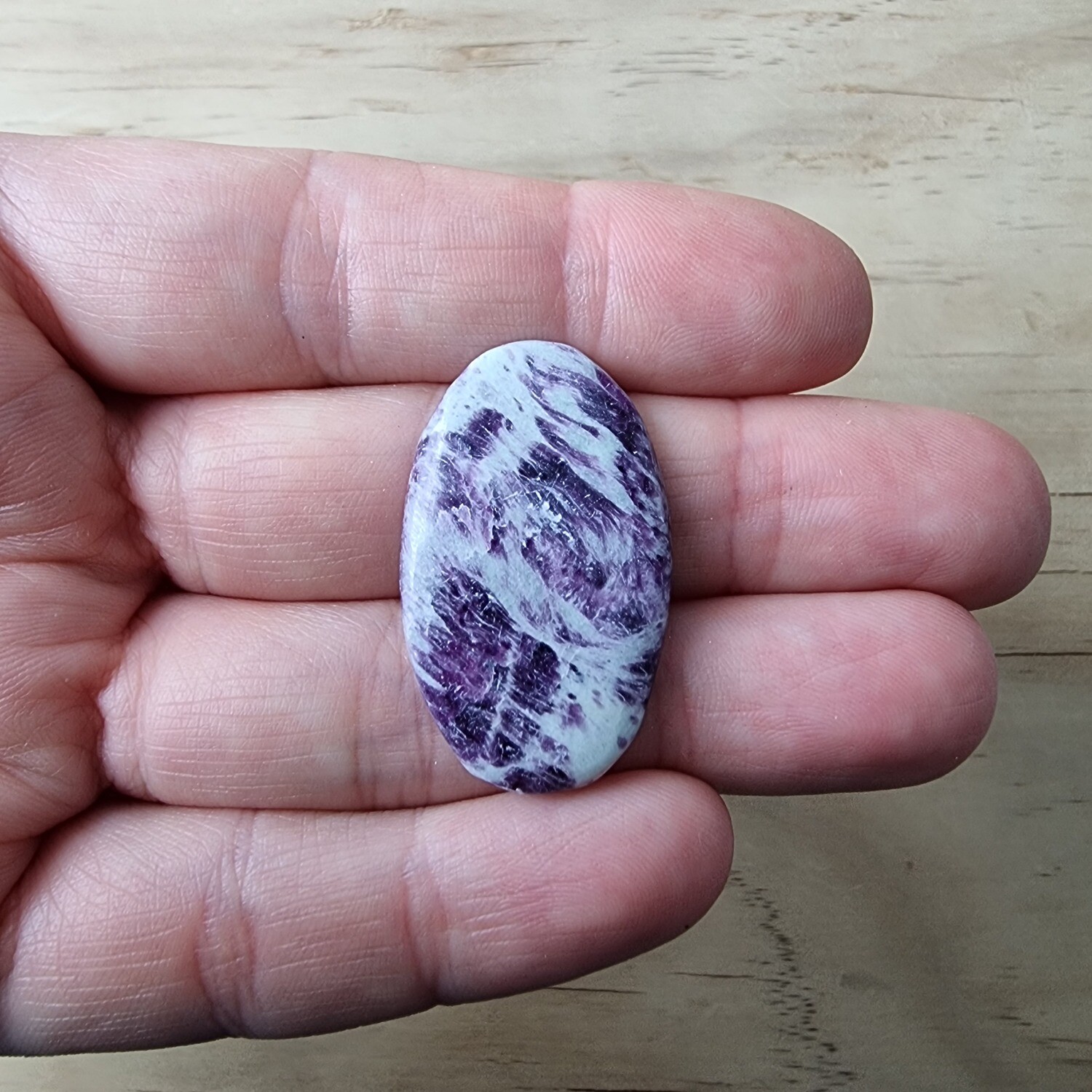 Kammererite Cabochon / Pendant for jewelry making or diy craft projects 6gr