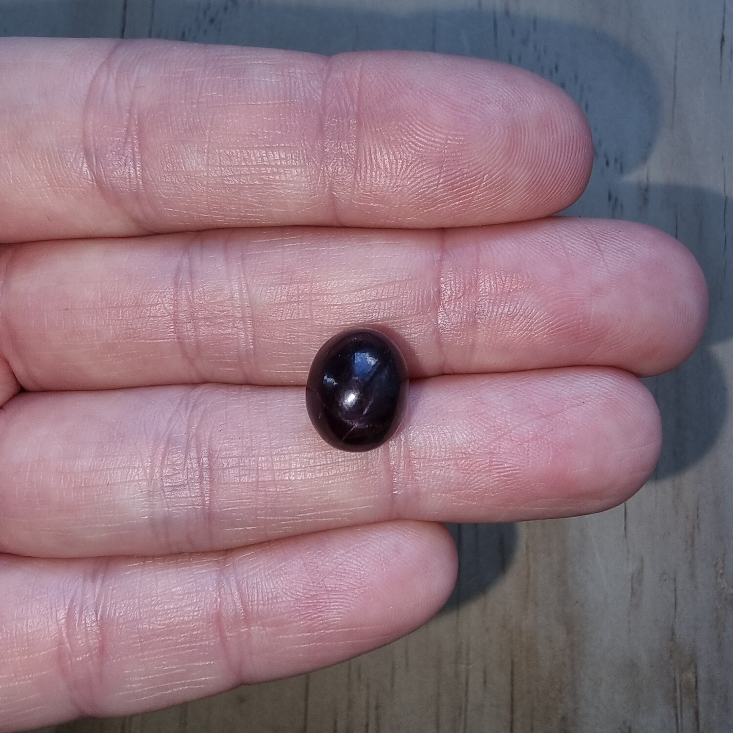 Star Garnet Cabochon / Pendant for jewelry making or diy craft projects 2.5gr