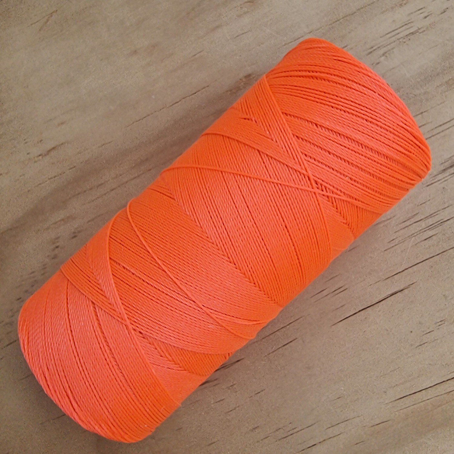 Cor #394 0.35mm 444metre spool of Premium Linhasita 100% Waxed Polyester