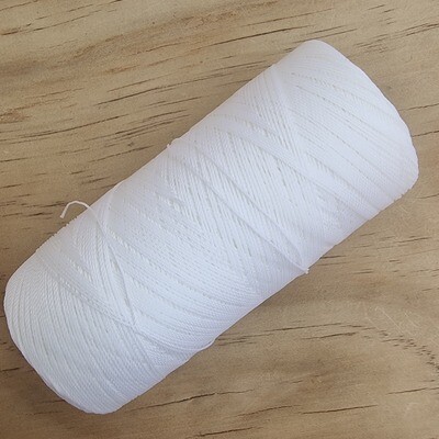 Cor #BCO / WHITE 0.35mm 444metre spool of Premium Linhasita 100% Waxed Polyester