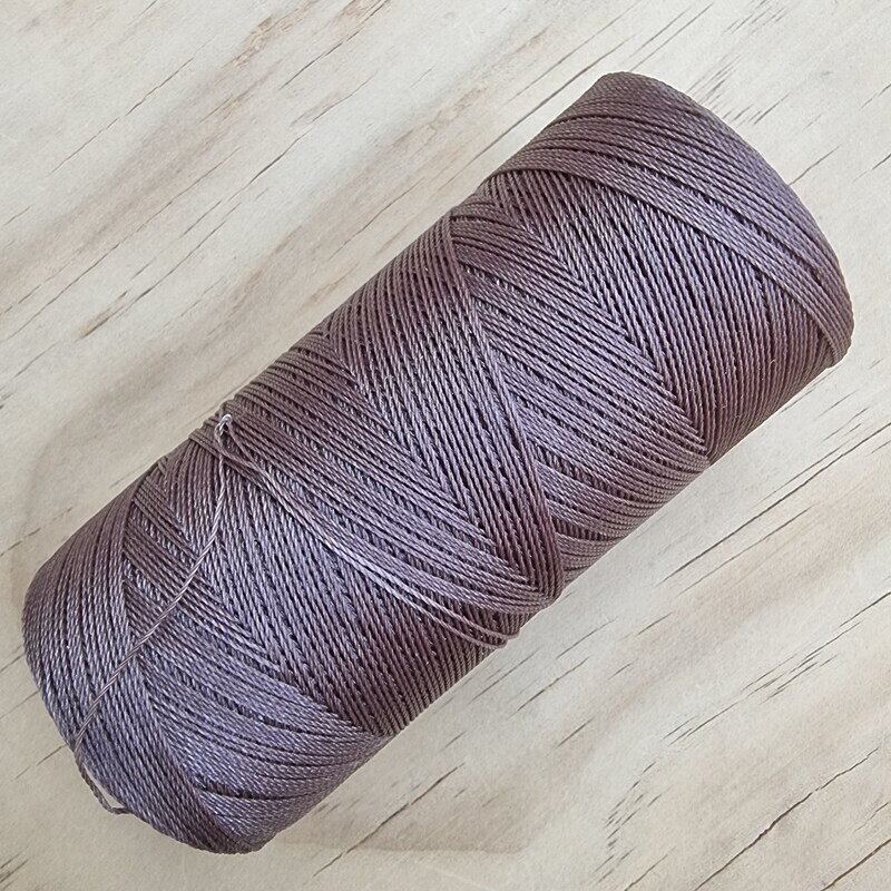 Cor #207 0.35mm 444metre spool of Premium Linhasita 100% Waxed Polyester