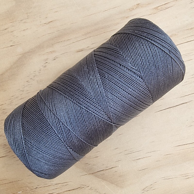 Cor #209 0.35mm 444metre spool of Premium Linhasita 100% Waxed Polyester