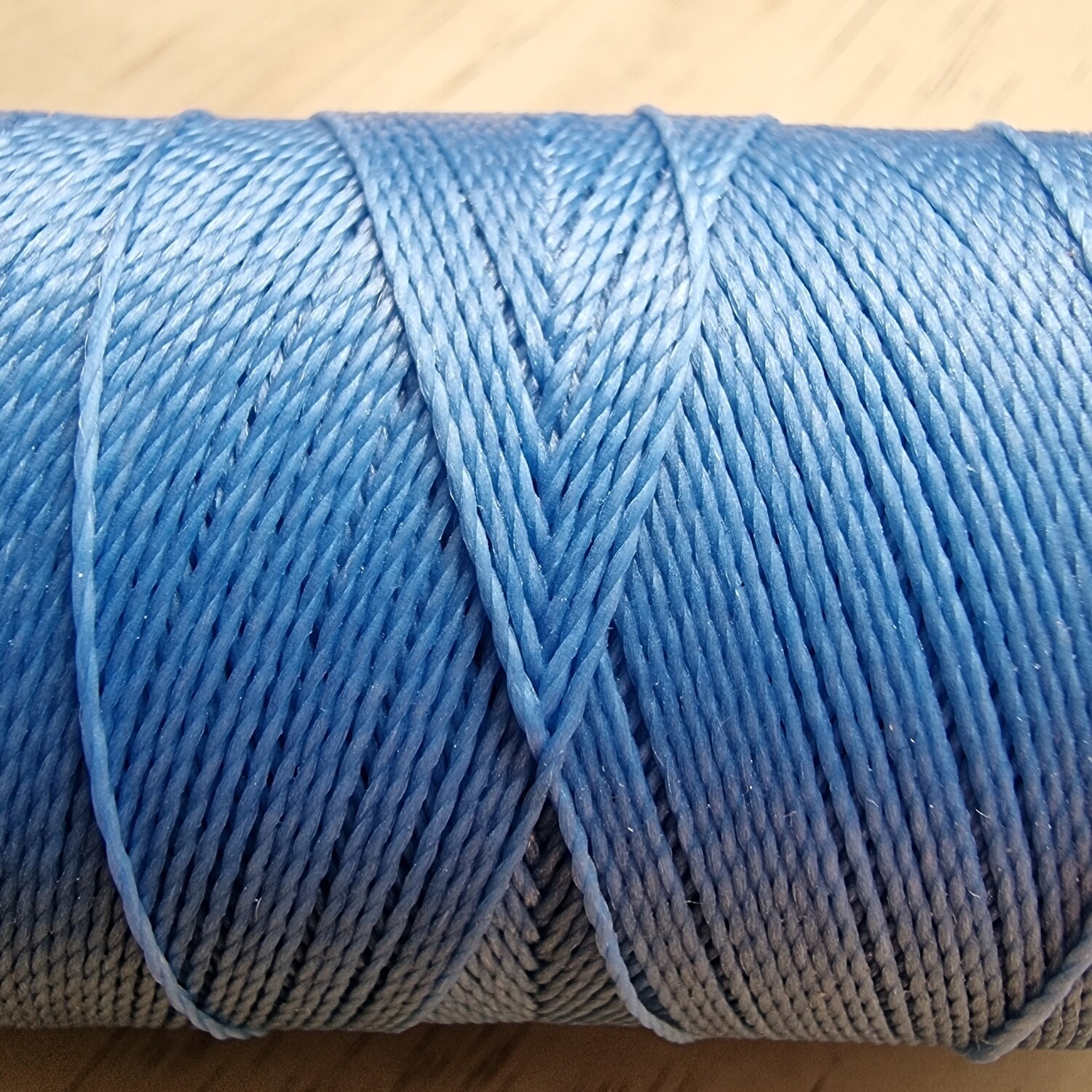 Cor #606 0.5mm 330metre spool of Premium Linhasita 100% Waxed Polyester