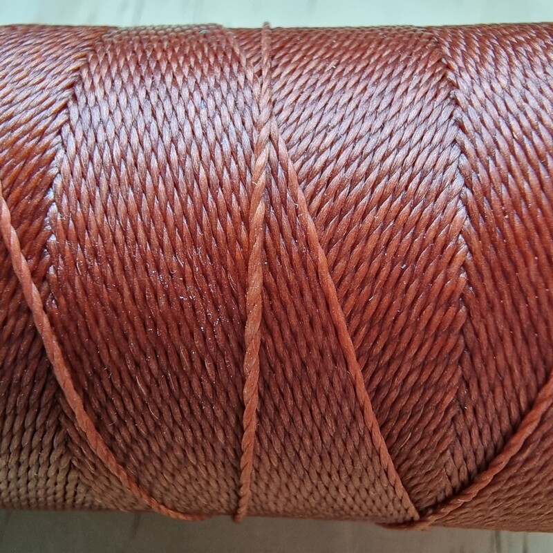 Cor #25 0.5mm 330metre spool of Premium Linhasita 100% Waxed Polyester
