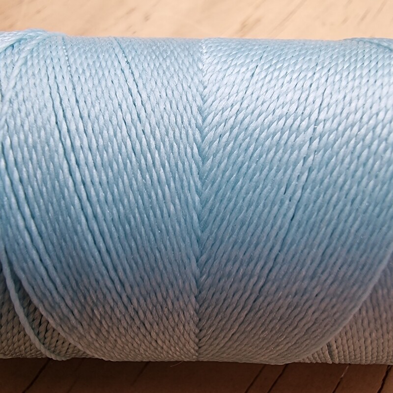 Cor #605 0.5mm 330metre spool of Premium Linhasita 100% Waxed Polyester