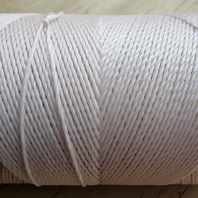 Cor #548 0.5mm 330metre spool of Premium Linhasita 100% Waxed Polyester