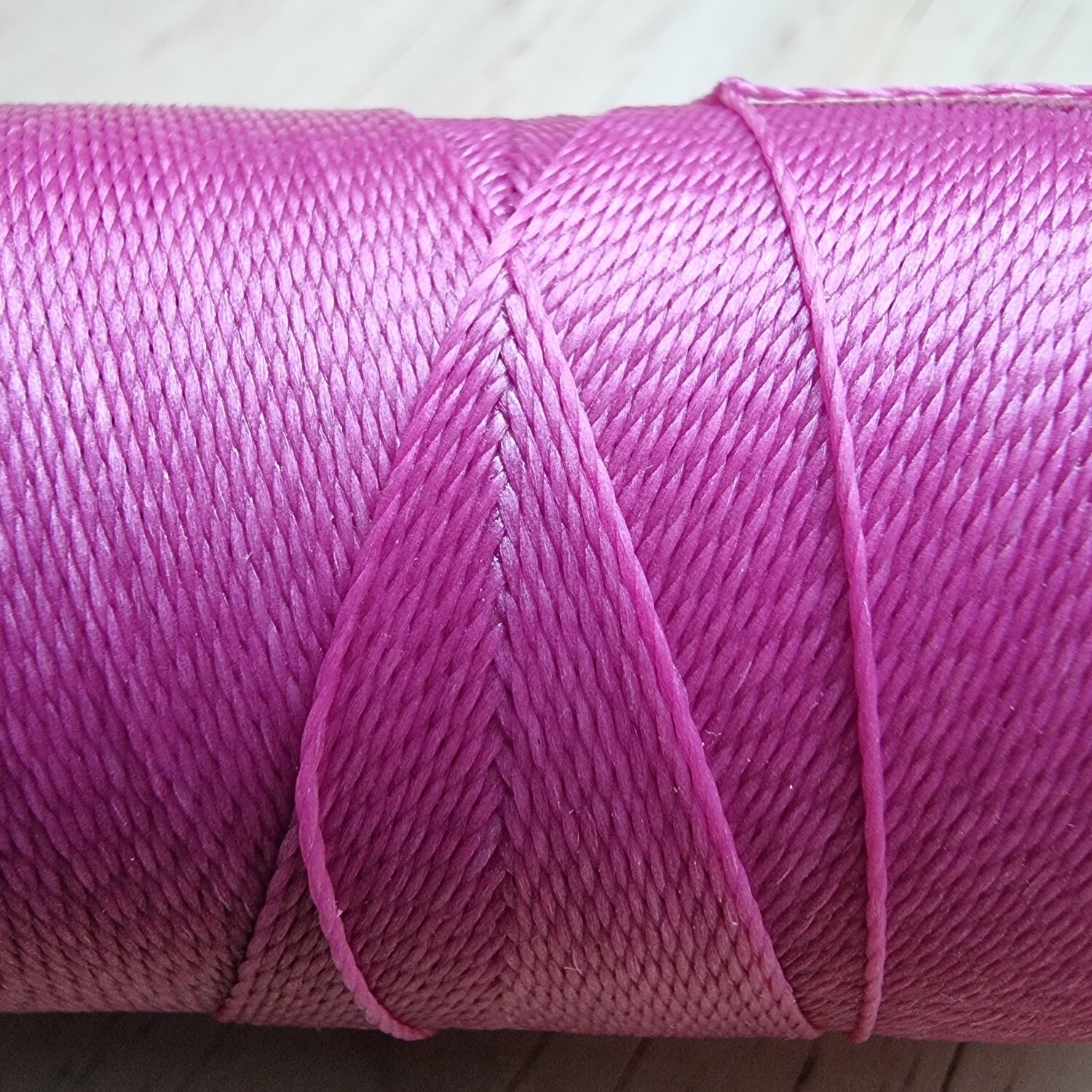 Cor #903 0.5mm 330metre spool of Premium Linhasita 100% Waxed Polyester