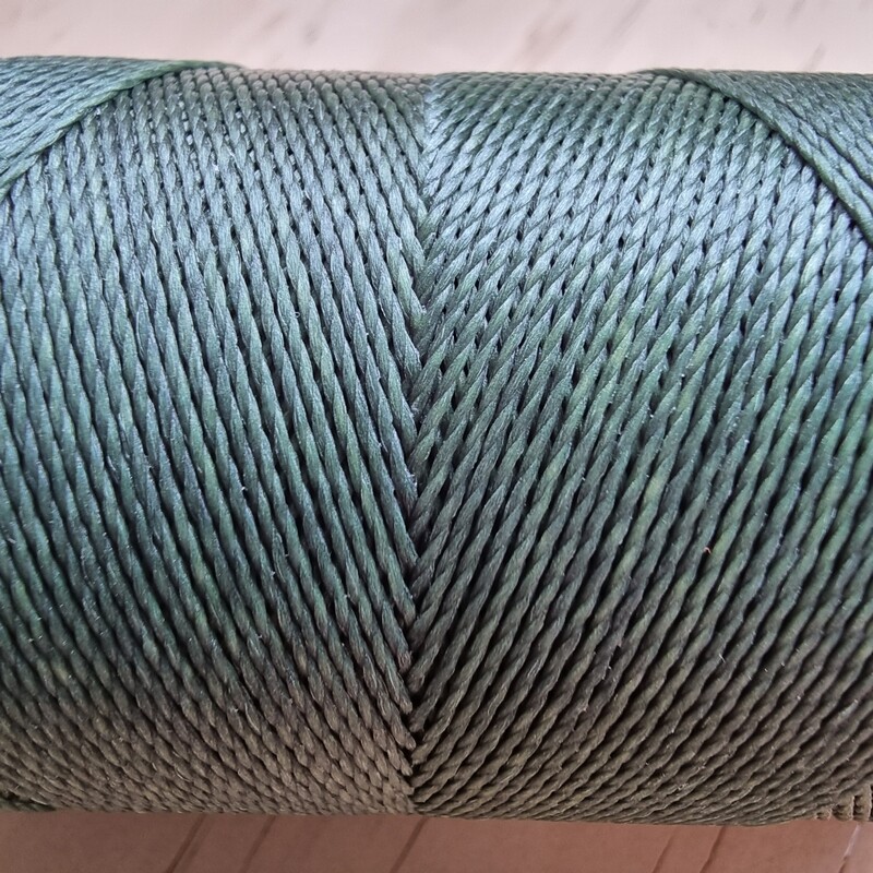 Cor #367 0.5mm 330metre spool of Premium Linhasita 100% Waxed Polyester