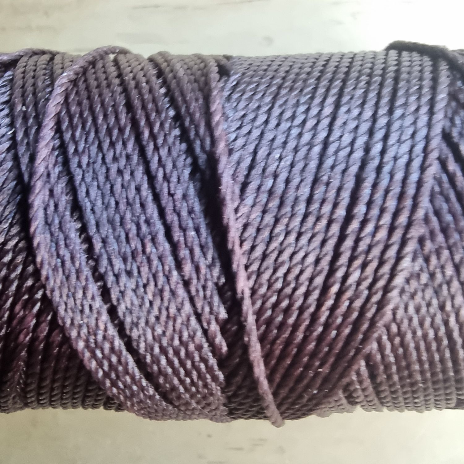 Cor #29 1.5mm Waxed Linhasita Thread FULL 128metre Spool