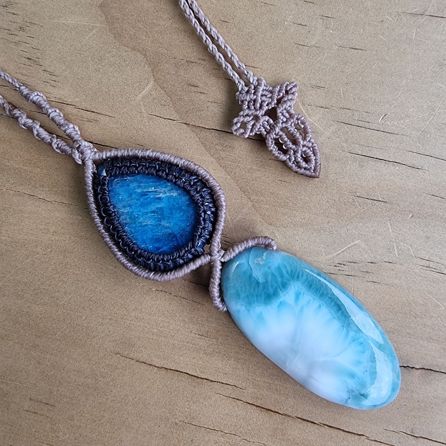 Blue Apatite &amp; Larimar Adjustable Micromacrame Necklace