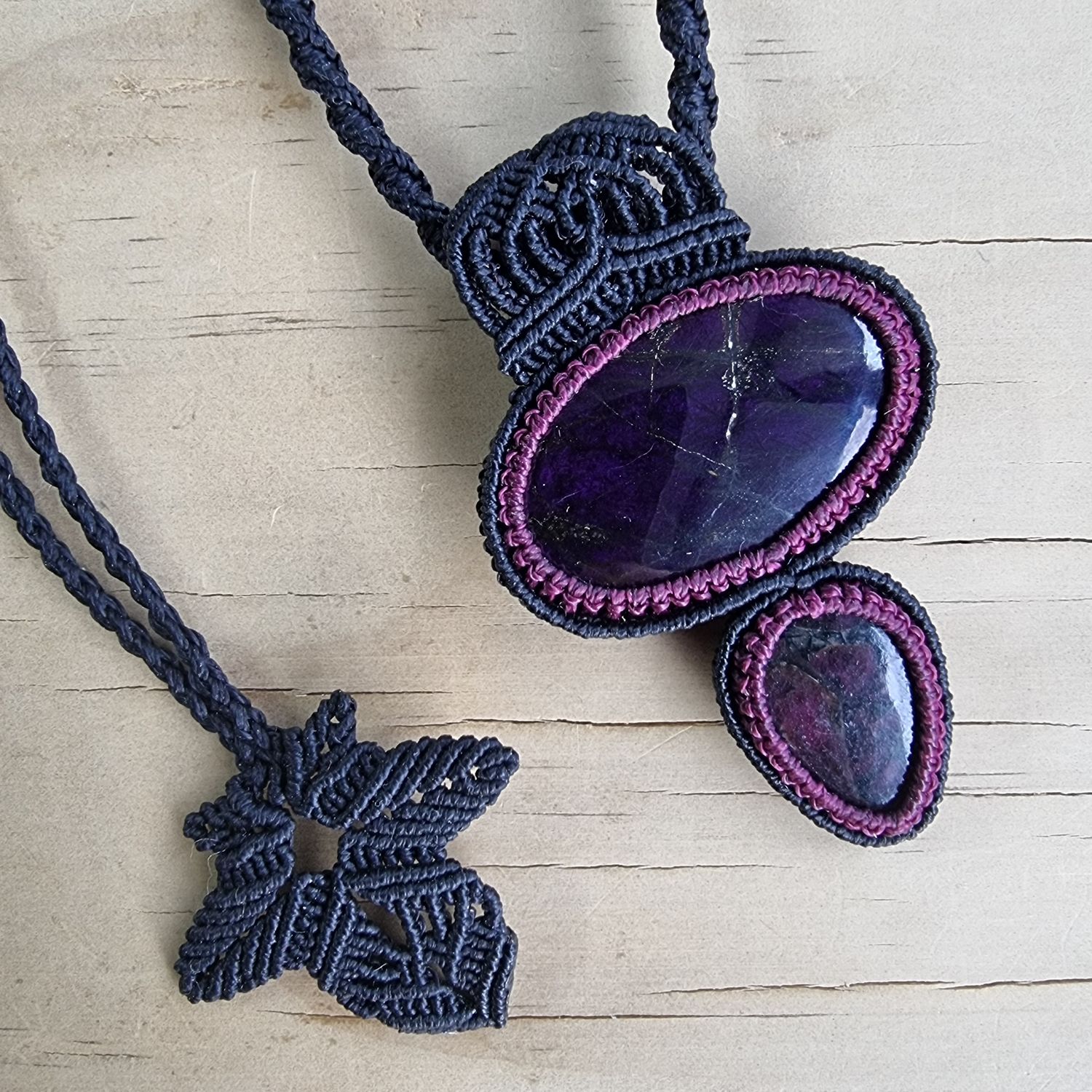 Purpurite &amp; Eudialyte Adjustable Micromacrame Necklace