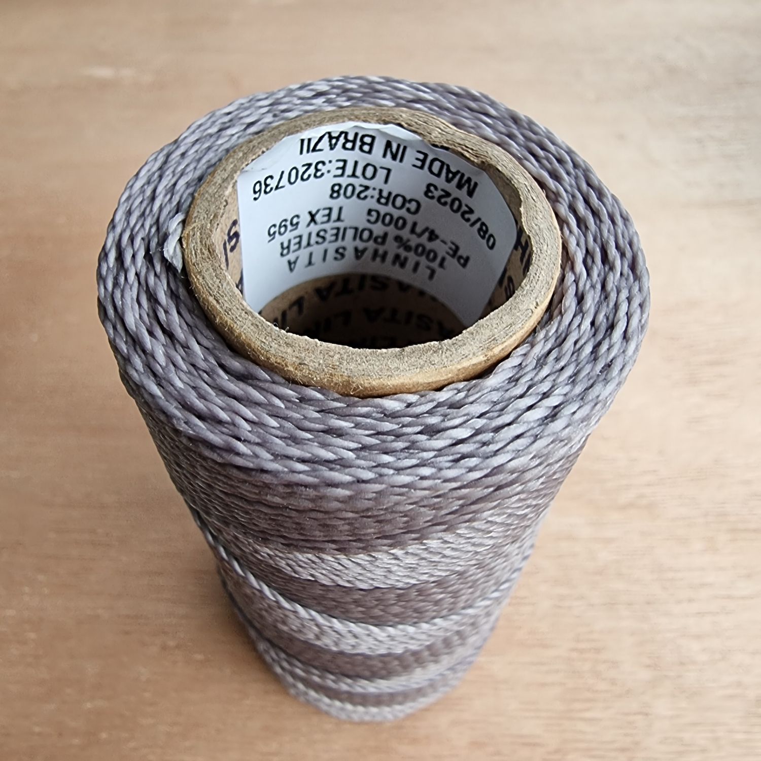 Cor #208 1mm Waxed Linhasita Thread 170m Spool