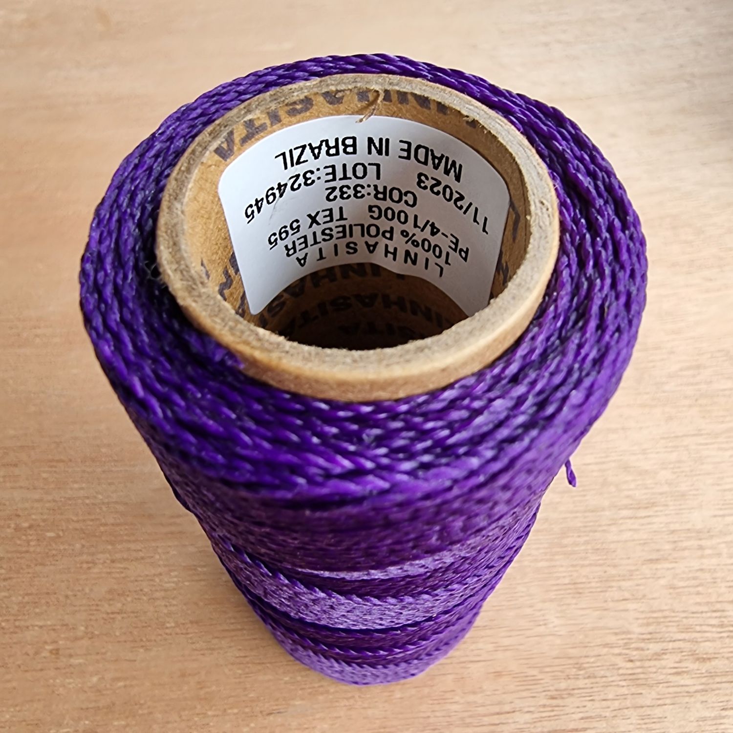 Cor #332 1mm Waxed Linhasita Thread 170m Spool