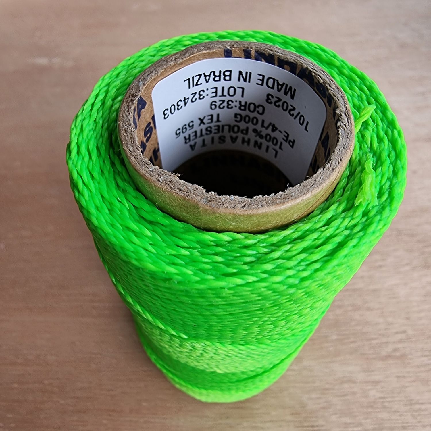 Cor #329 1mm Waxed Linhasita Thread 170m Spool