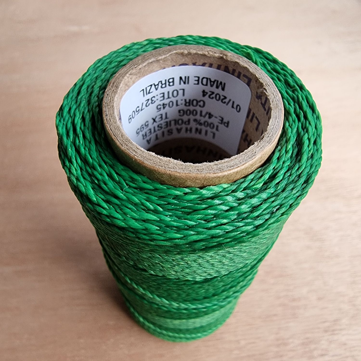 Cor #1045 1mm Waxed Linhasita Thread 170m Spool