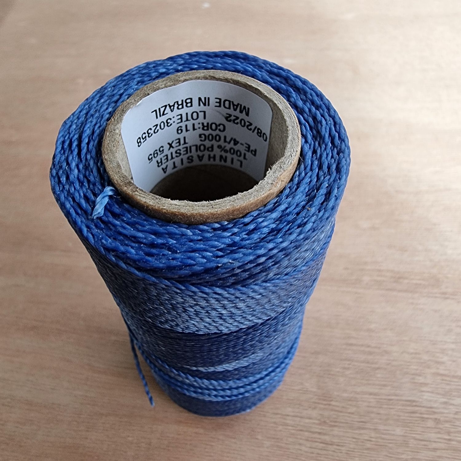 Cor #119 1mm Waxed Linhasita Thread 170m Spool
