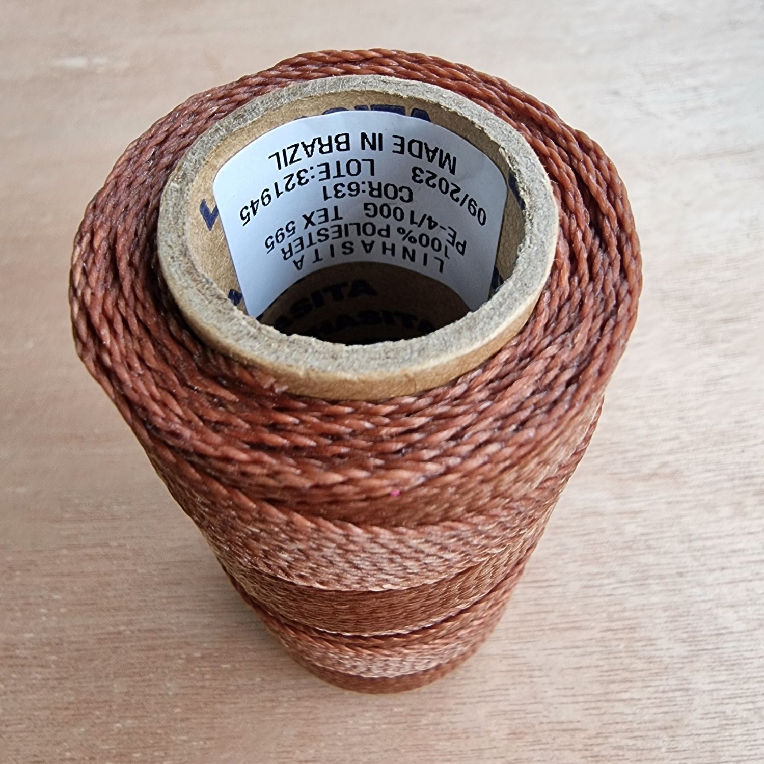 Cor #631 1mm Waxed Linhasita Thread 170m Spool