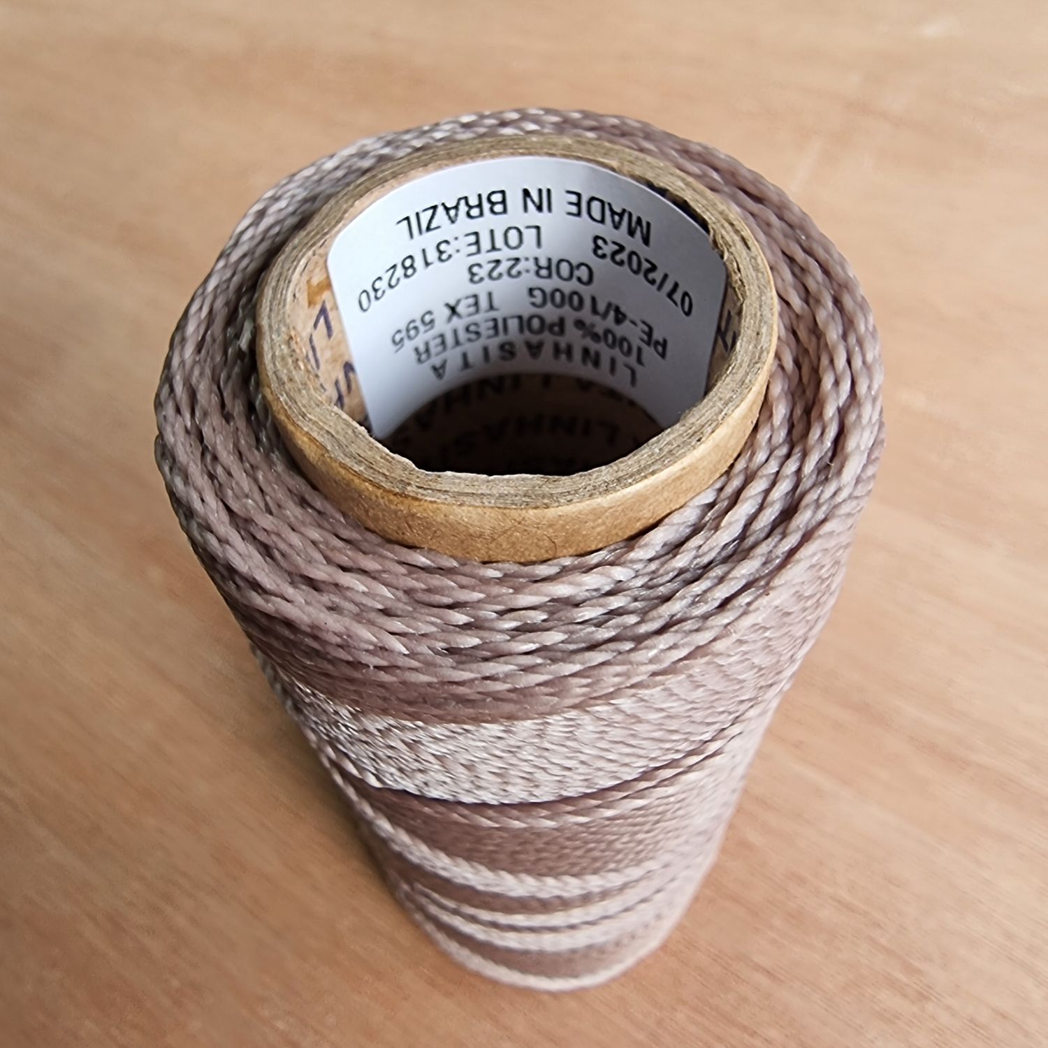 Cor #223 1mm Waxed Linhasita Thread 170m Spool